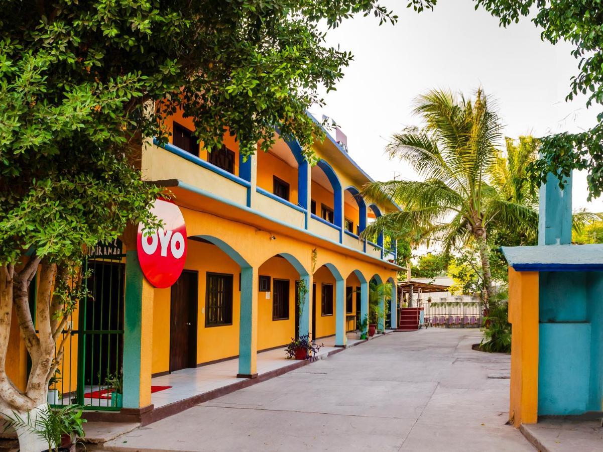 Oyo Hotel Miramar, Loreto Loreto  Eksteriør billede